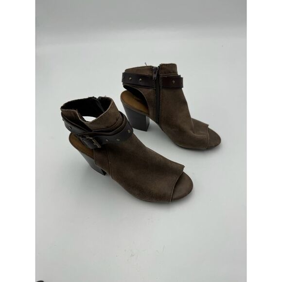 Francesca's Women's Size 7 Brown Suede Peep Toe Buckled Block Heels - Picture 3 of 6